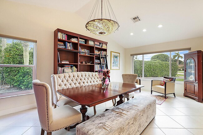 Foto del edificio - 20816 Sugarloaf Ln