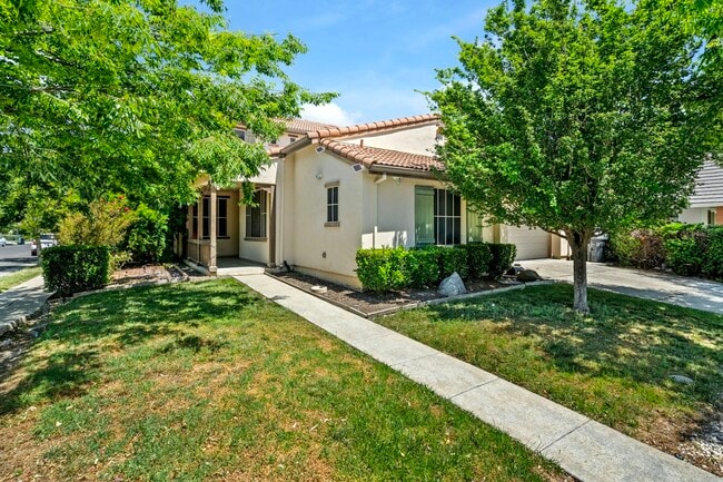 Building Photo - 507 Burk Pl