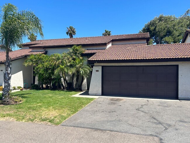 Foto del edificio - Spacious Newly Remodeled Townhome in Bonsall, CA