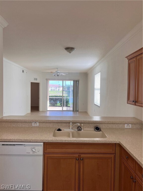 Building Photo - 8470 Kingbird Loop