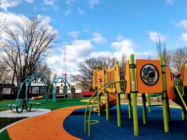 Foto del edificio - 10 Riverdale St