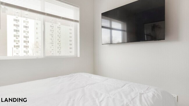 Foto del edificio - 2720 S Federal Blvd