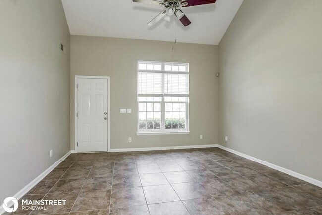 Building Photo - 3726 Lake Rd, Charlotte, NC 28269