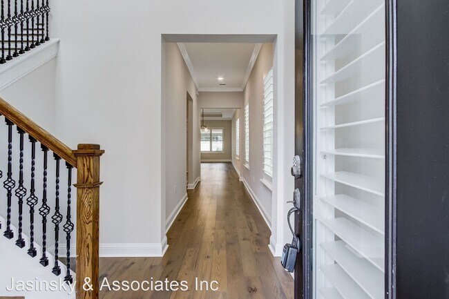 Building Photo - 4 br, 3 bath House - 96010 Enclave Manor