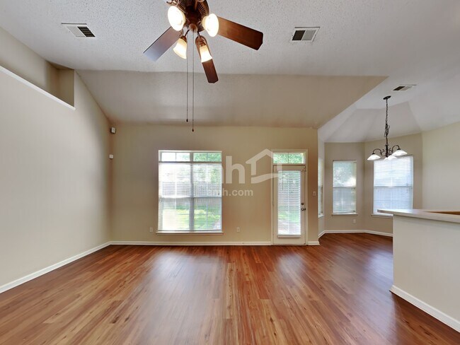 Building Photo - 4607 Orange Tulip Dr