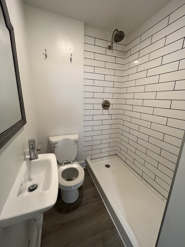 Unidades 8 Baño - The Fremont