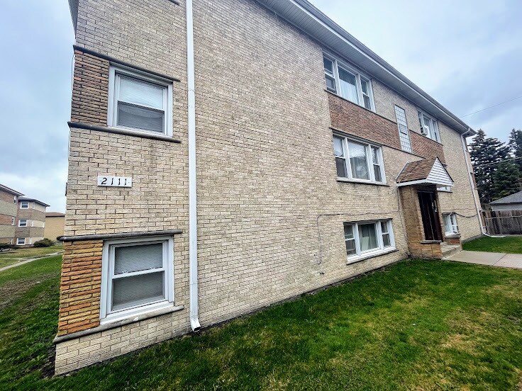 2111 135th Pl Unit 6, Blue Island, IL 60406 Condo for Rent in Blue