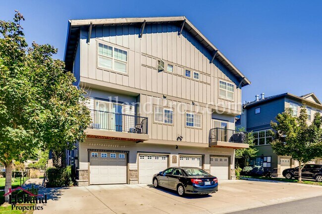 Foto del edificio - New Price, Same Great Home – Don't Miss Ou...