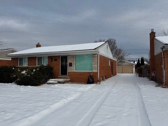 Foto del edificio - 27764 Townley St