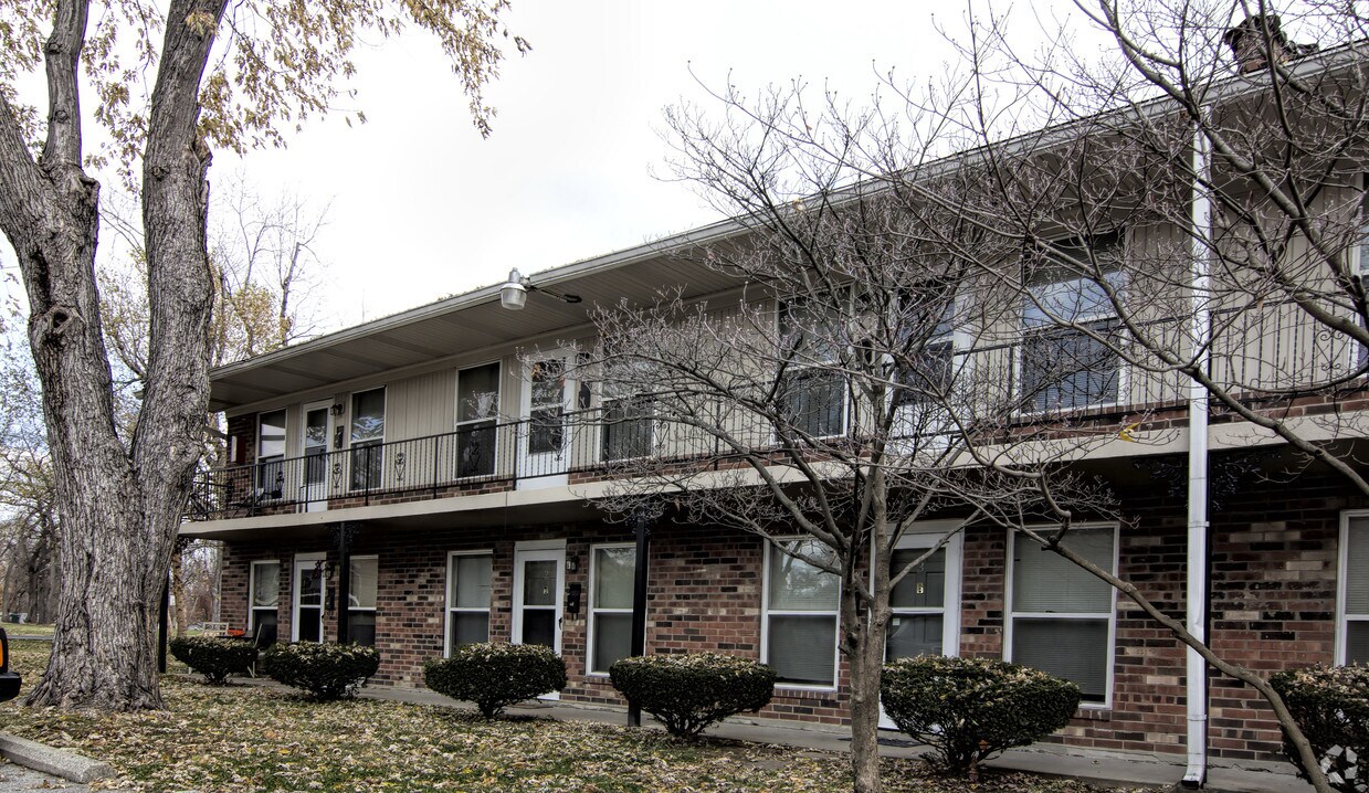 1830 Kendall Ln, Louisville, KY 40216 Apartments in Louisville, KY