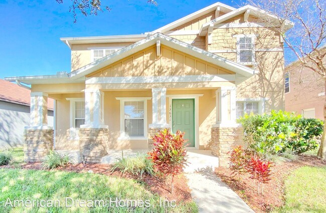 Building Photo - 3 br, 2.5 bath House - 13631 Phoenix Drive