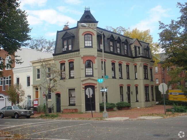 Foto del edificio - La Maison d'Etre