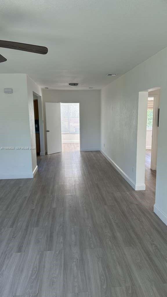 Foto del edificio - 1429 SW 23rd Terrace