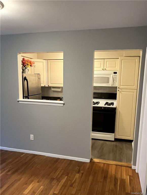 Foto del edificio - 3 Charles Ln