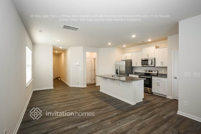 Foto del edificio - 11715 Brier Vlg Ln