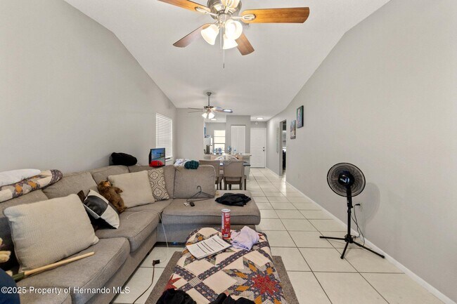 Building Photo - 7124 Barclay Ave