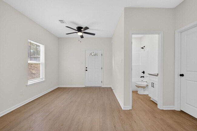 Foto del edificio - 2005-2007 Scotty Ct