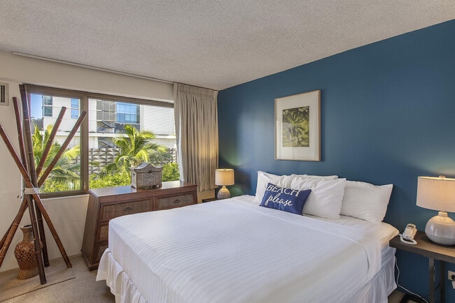 Foto del edificio - 2140 Kuhio Ave.