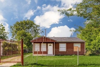 Building Photo - 3513 Bloomfield St