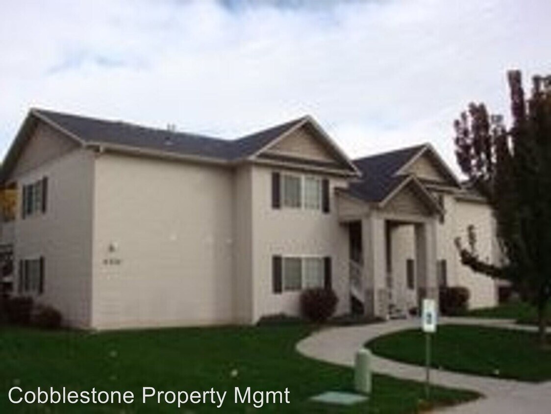 Foto principal - 6334 W Corsair Ln