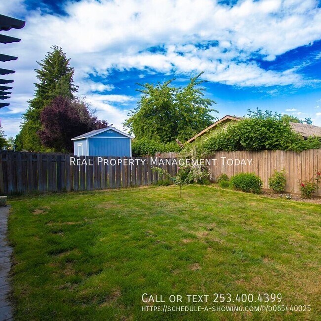 Foto del edificio - 19027 97th Ave Ct E