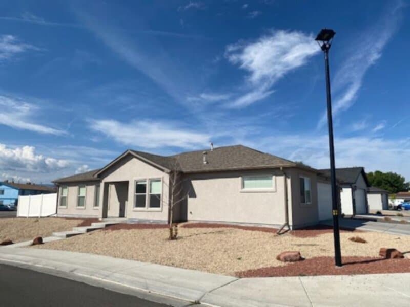 Building Photo - Stunning Rancher Built in 2021!!