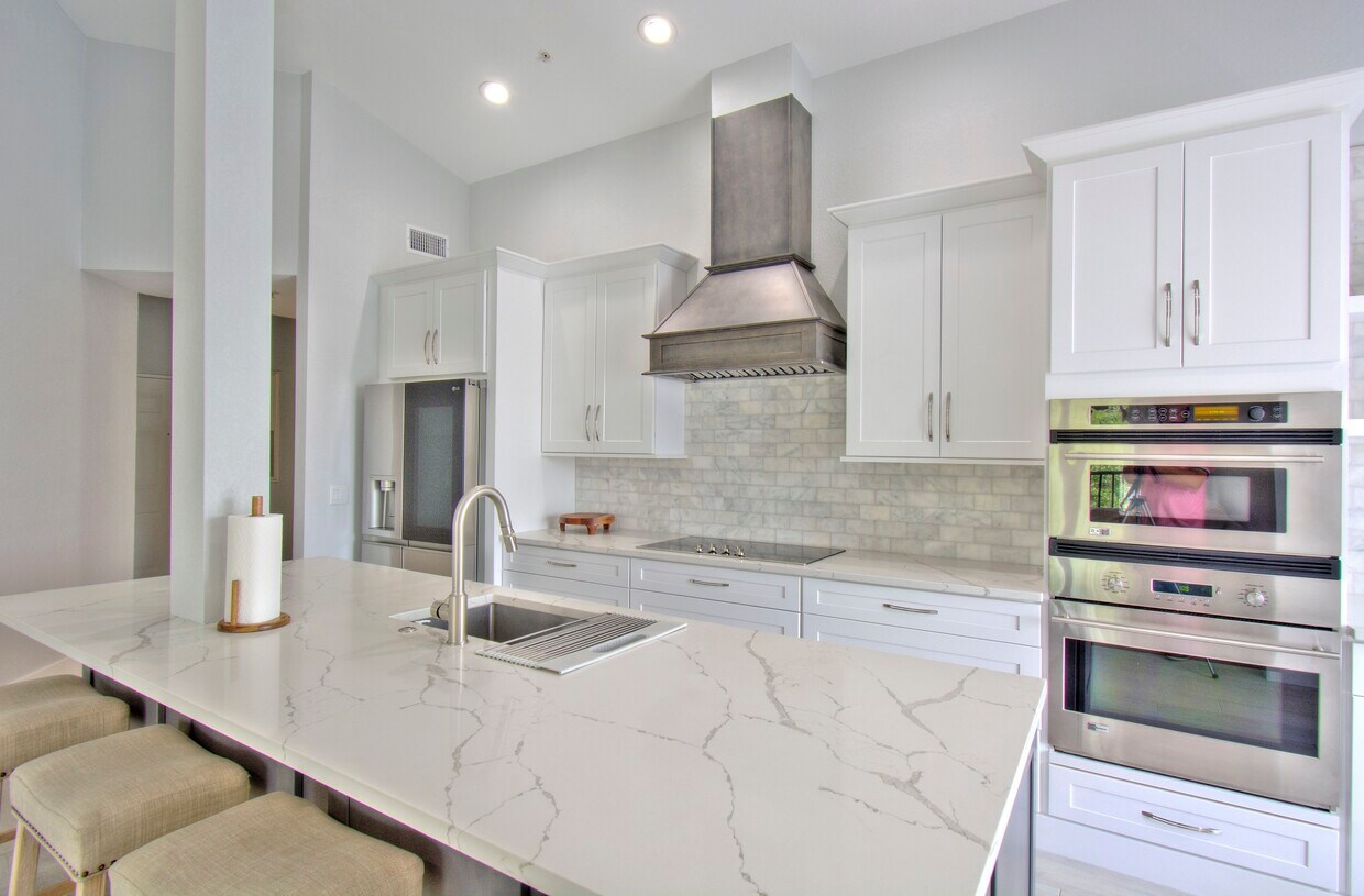 Foto principal - 7915 Preserve Cir