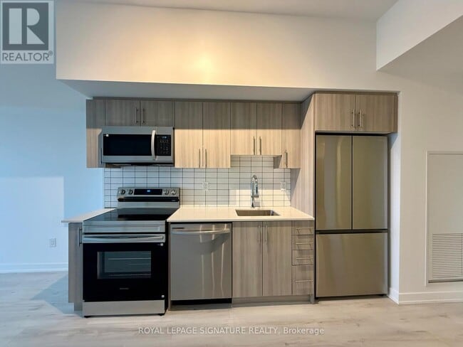 Building Photo - 1010 Sandy Beach Rd