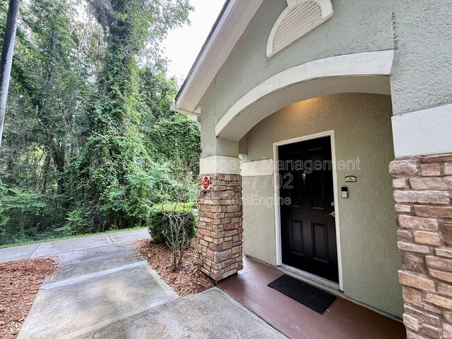 Foto del edificio - 8539 Gate Pkwy W