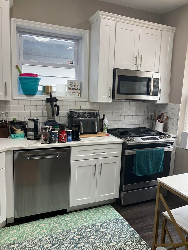 Foto del edificio - 124 W 27th St