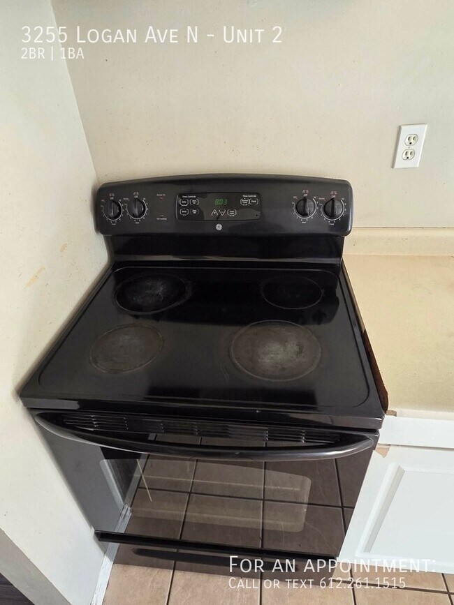 Building Photo - 3255 N Logan Ave