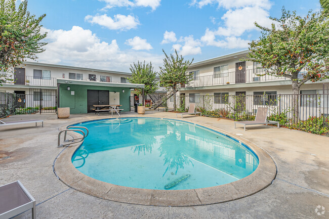 Pool Area - Valle at 9209 Kenwood