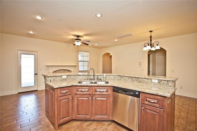 Foto del edificio - 1610 Park St