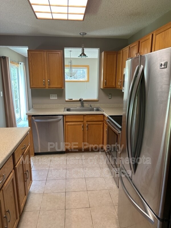 Building Photo - 15061 Dunwood Trl