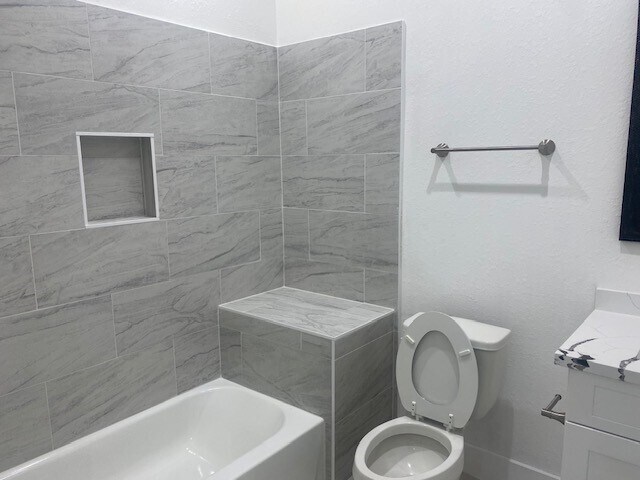 Building Photo - 4539 Rosemont St