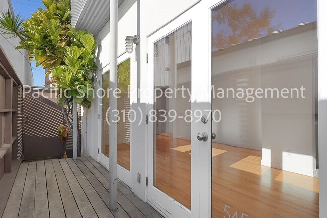 Building Photo - 543 Rose Ave