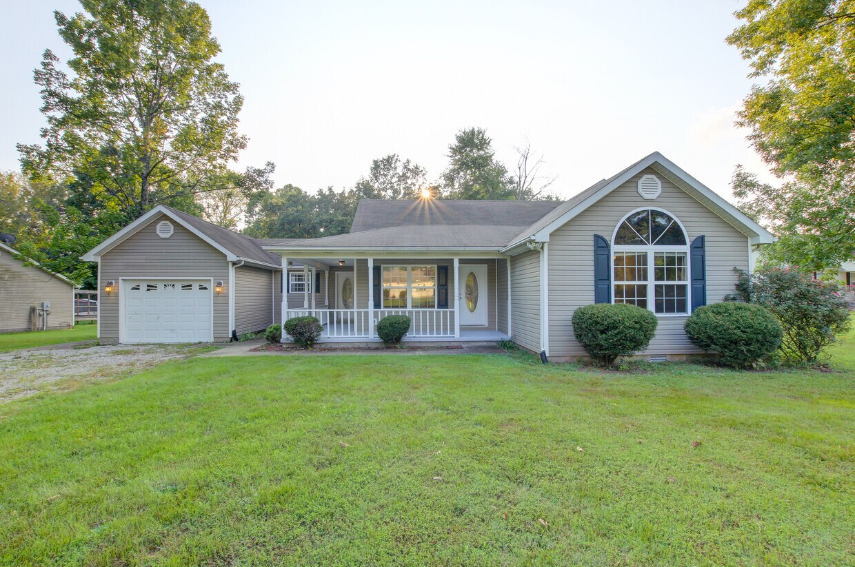 Foto principal - 222 Winding Oaks