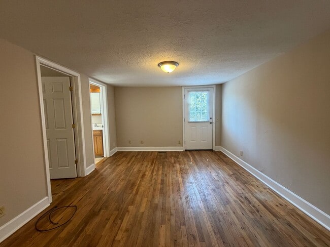 Photo - 1800 Timothy Rd House