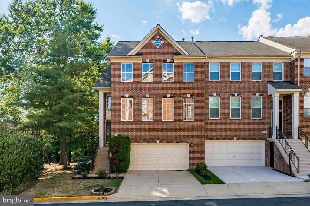 Foto principal - 13438 Burrough Farm Dr