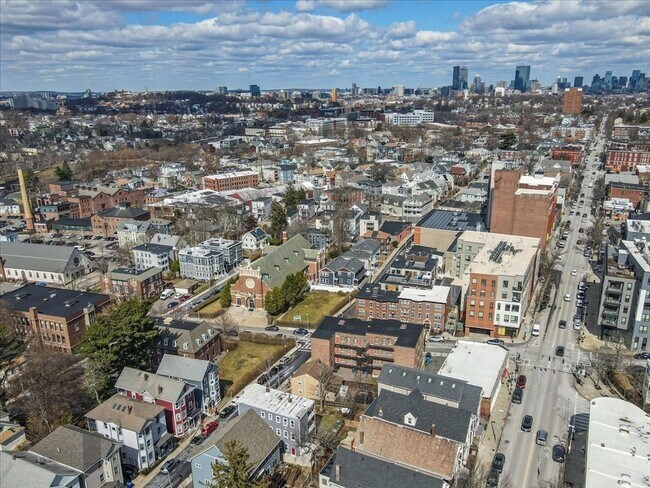 Foto del edificio - 14 Haverford St