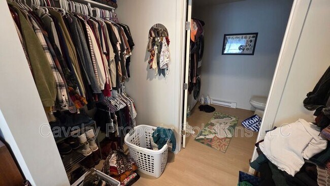 Foto del edificio - 1221 Commonwealth Ave