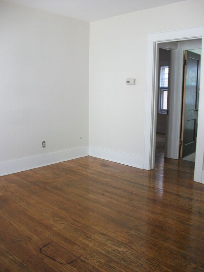 Building Photo - 341-43 Roosevelt Ave