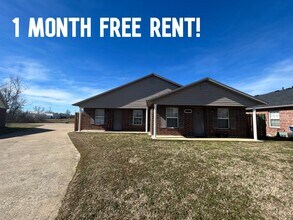 Building Photo - 3510 SW Landau Ct