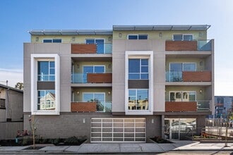 Building Photo - 30 Hermosa Ave