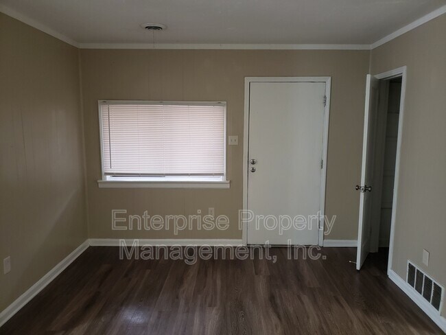 Foto del edificio - 3147 Northgate St