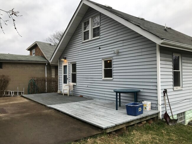 Building Photo - 3130 Virginia Ave