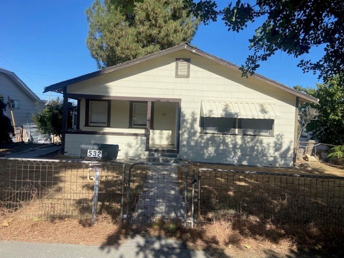 532 Philippine St, Taft, CA 93268 House Rental in Taft, CA