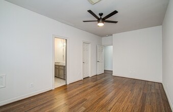 Building Photo - 13514 Broadmeadow Ln