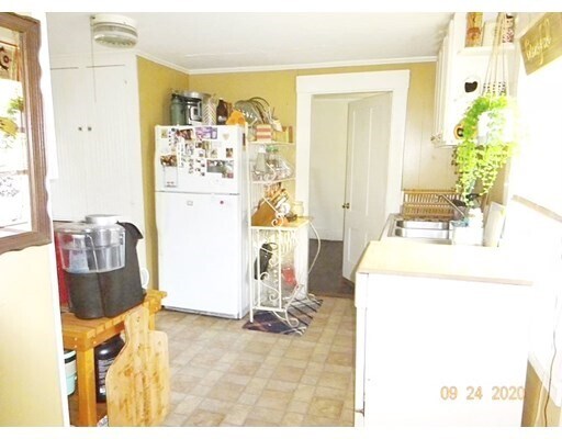 Building Photo - 49 Alston Pl