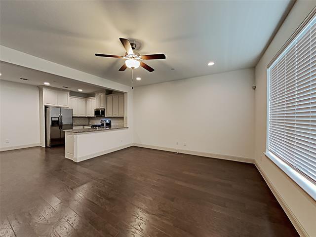 Building Photo - 3108 Decker Dr